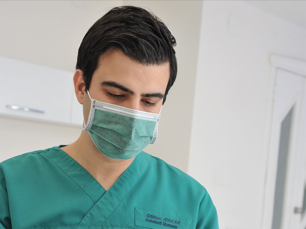 Dr. Dt. Gokhan ATAKAN Dr. Dt. Gokhan ATAKAN
